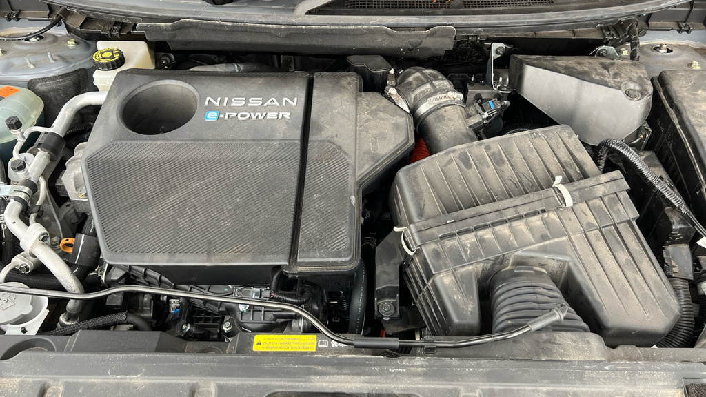 Nissan X-Trail Tekna Grey #28