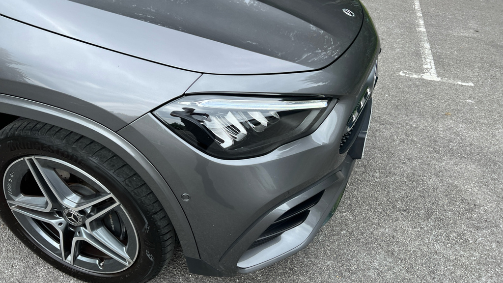 Mercedes-Benz GLA Class 200 Amg Line Executive Black #29