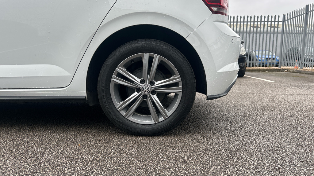 Volkswagen Polo Hatchback Grey #19