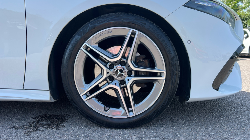 Mercedes-Benz A Class A180 Sport Executive Black #26