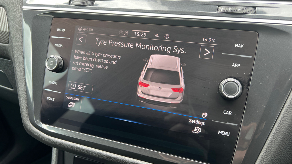 Volkswagen Tiguan Allspace Elegance Silver #30