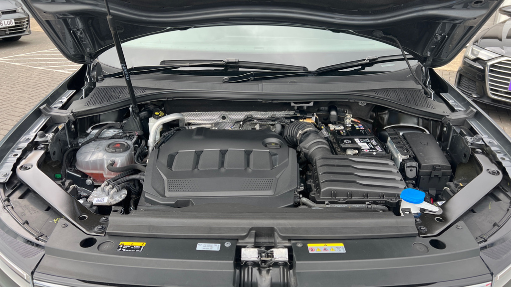 Volkswagen Tiguan Allspace Elegance Silver #24