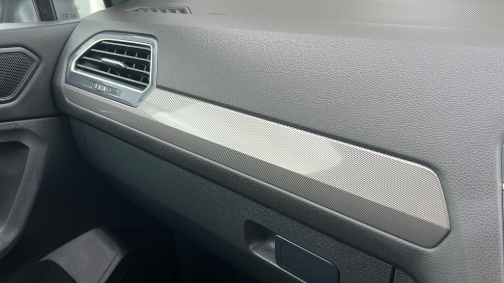 Volkswagen Tiguan Allspace Elegance Silver #40