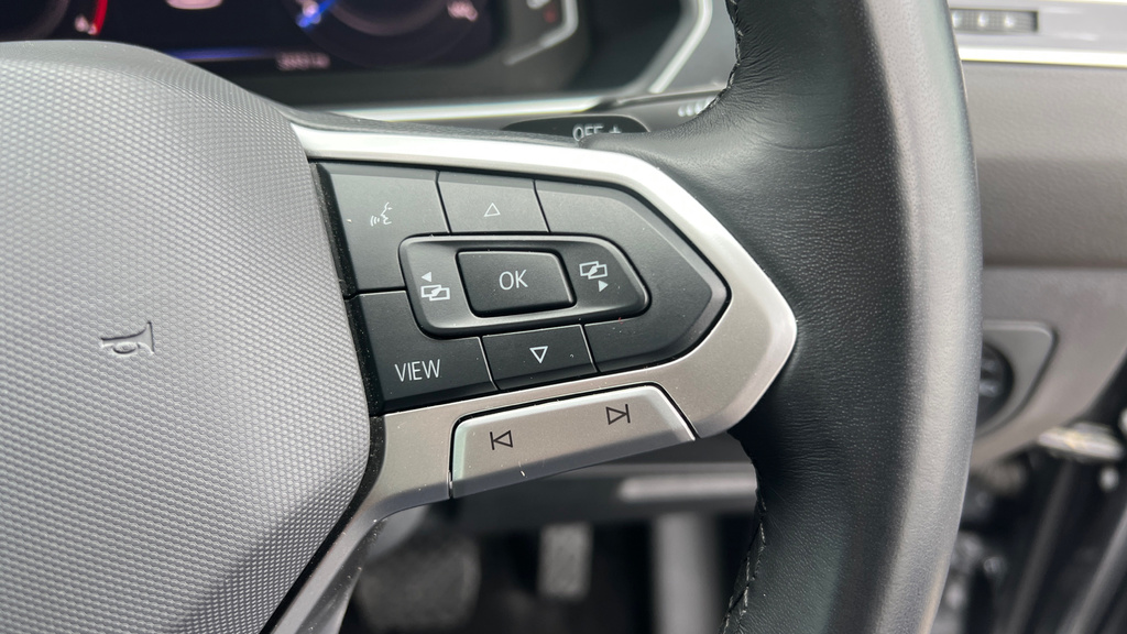 Volkswagen Tiguan Allspace Elegance Silver #36