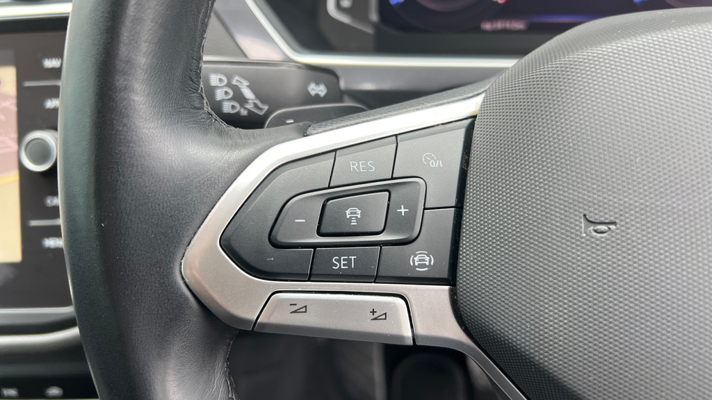 Volkswagen Tiguan Allspace Elegance Silver #16