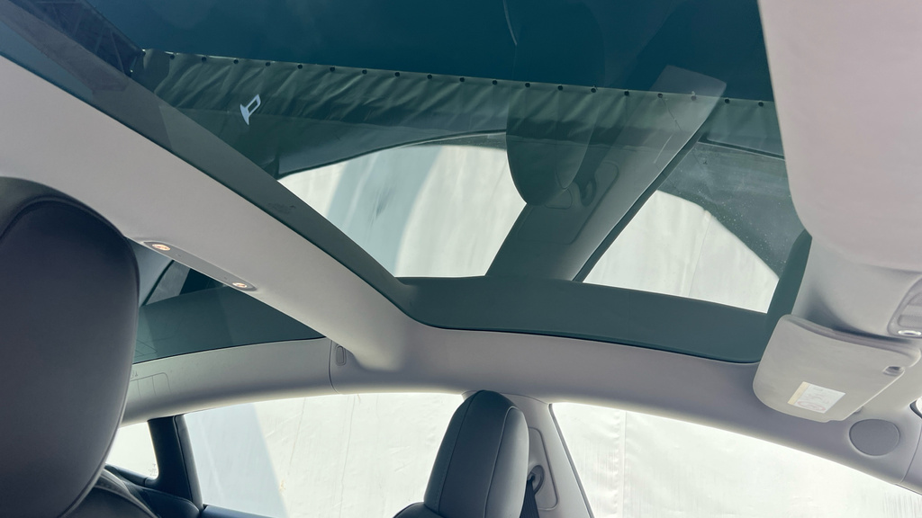 Tesla Model 3 Dual Motor Long Range 4Wde 4-Door Blue #3