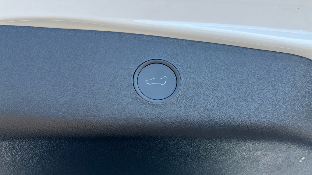 Tesla Model 3 Dual Motor Long Range 4Wde 4-Door Blue #4