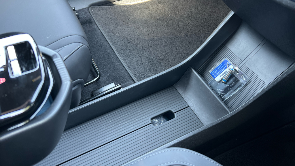 Volvo EX30 Ex30 Grey #34