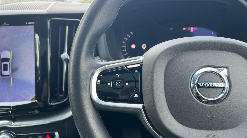 Volvo XC60 Plus Blue #28