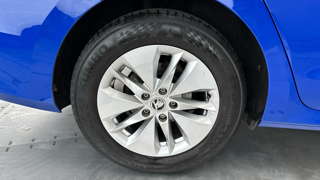 Skoda Octavia Se Technology Blue #24