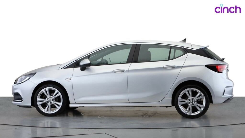 Vauxhall Astra Hatchback Red #6