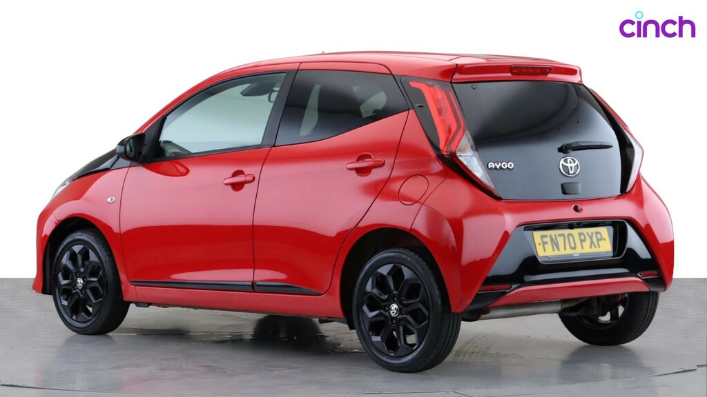 Toyota Aygo X X-play Silver #5