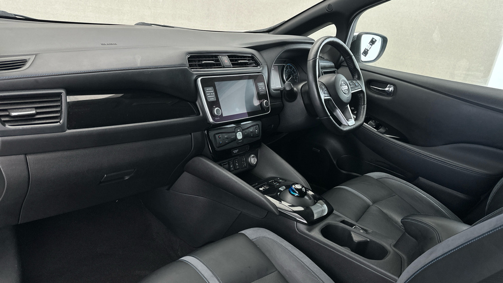 Nissan Leaf E Tekna Black #11
