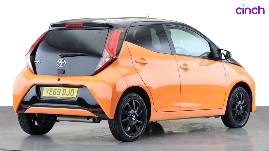 Toyota Aygo X X-trend Black #3