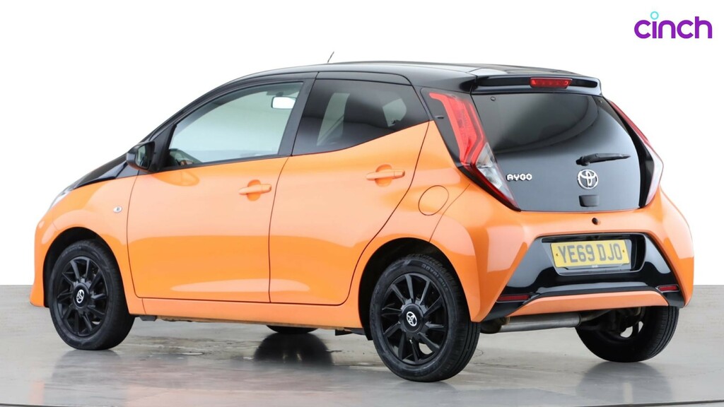 Toyota Aygo X X-trend Black #5