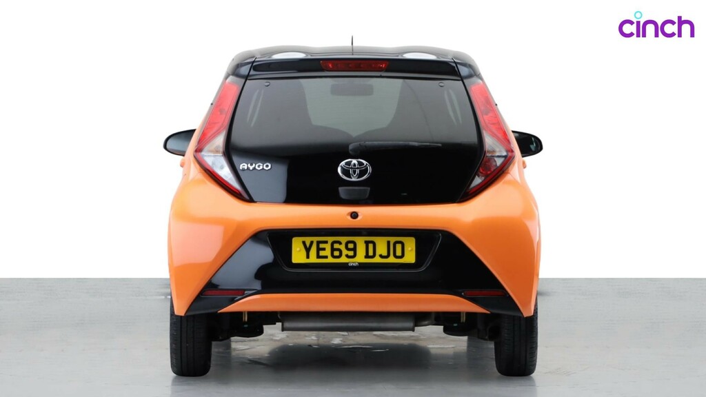Toyota Aygo X X-trend Black #4
