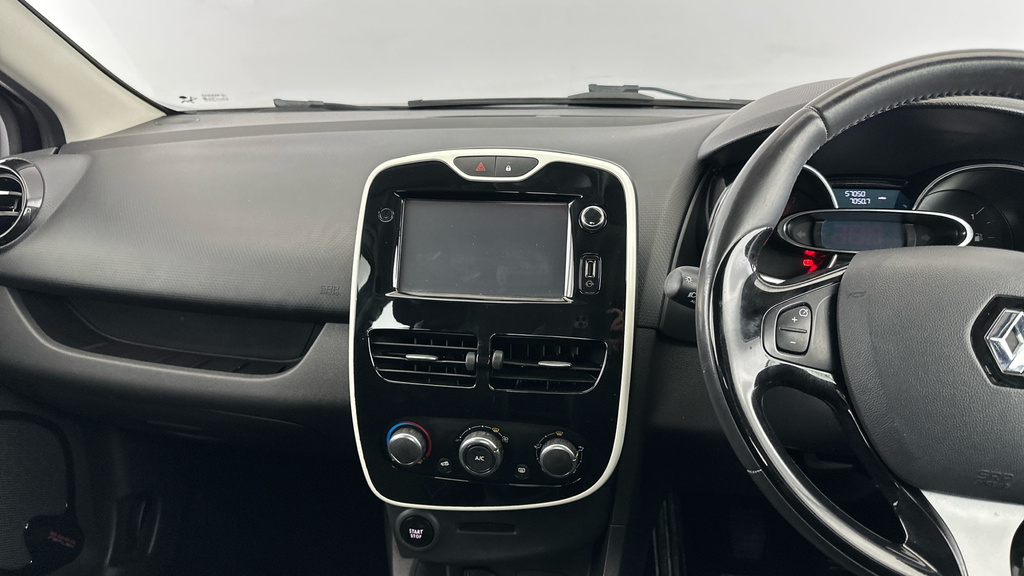 Renault Clio Dynamique Nav White #14