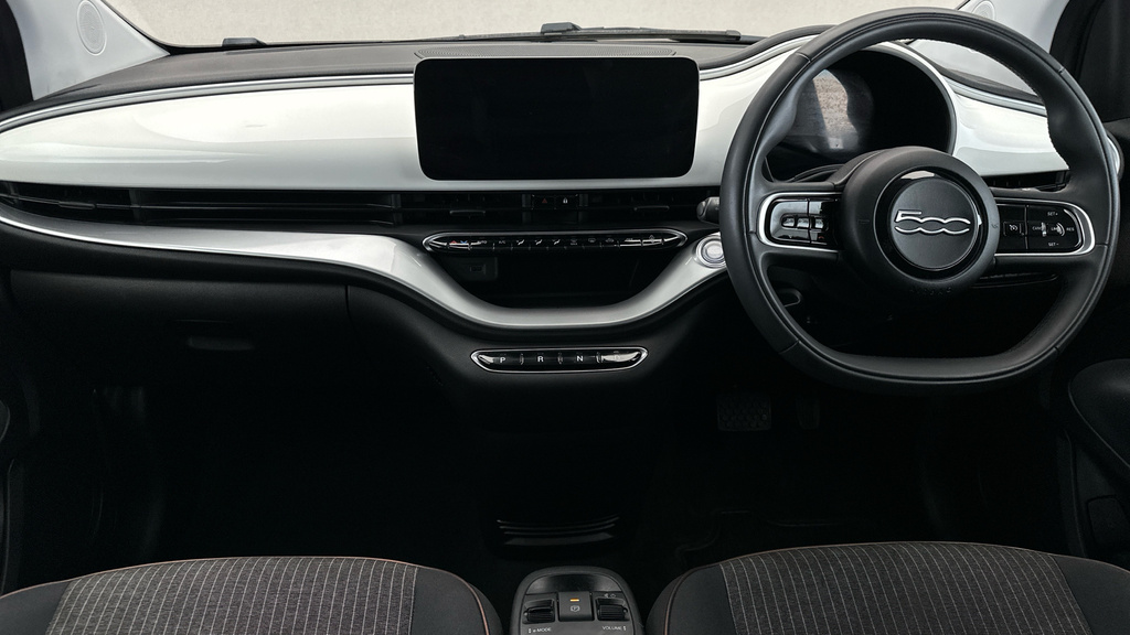 Fiat 500E Icon Gold #13