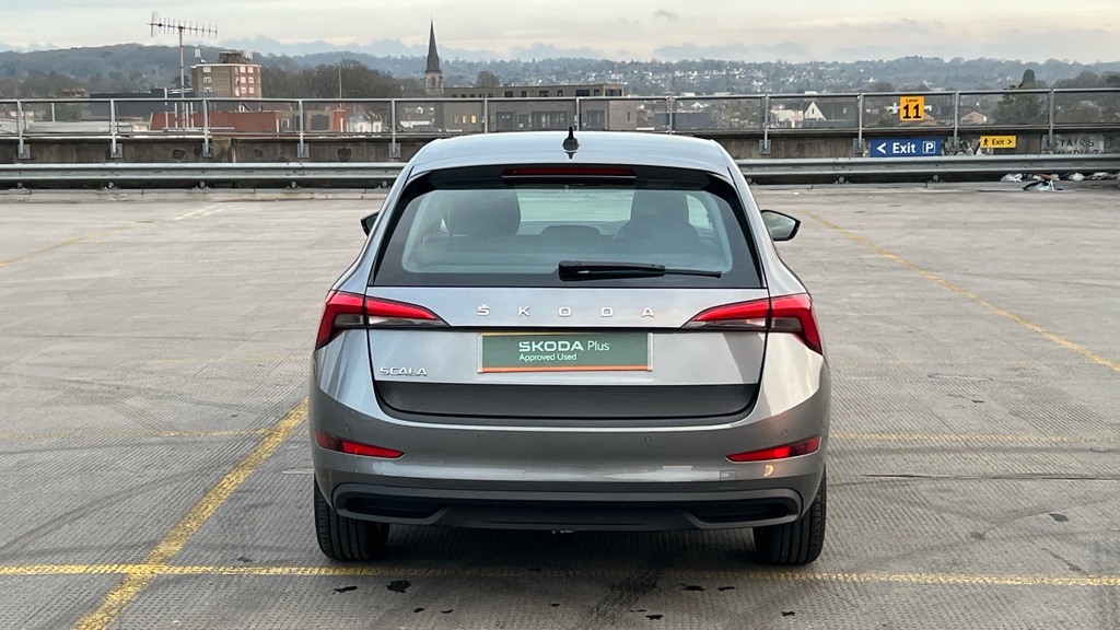 Skoda Scala 1.0 Tsi 110 Se Grey #4