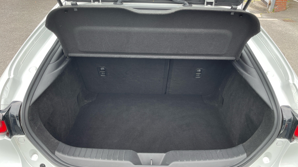 Mazda 3 2.5 E-skyactiv G Mhev 140 Homura  #25