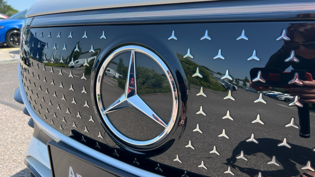 Mercedes-Benz EQA Mercedes-benz Eqa Amg Line Silver #36
