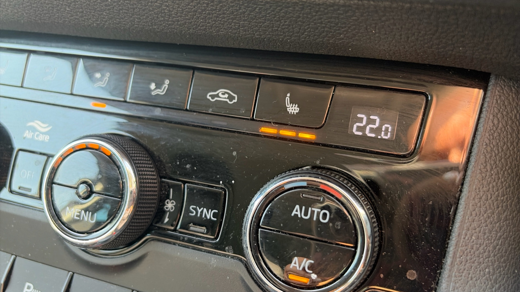 Skoda Karoq Se L Blue #18
