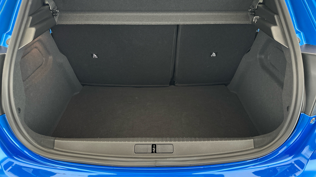 Peugeot e-208 Allure Grey #21