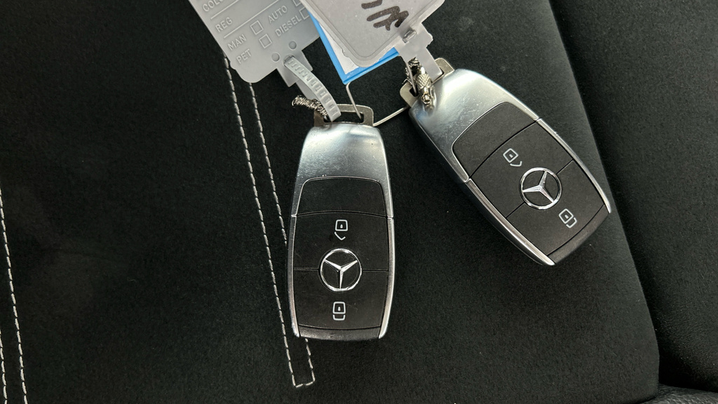 Mercedes-Benz B Class B 200 Amg Line Executive White #31