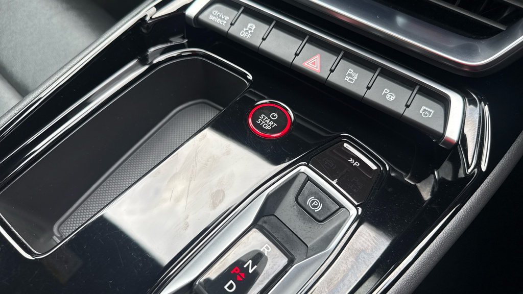 Audi E Tron GT 93.4Kwh Quattro Grey #16