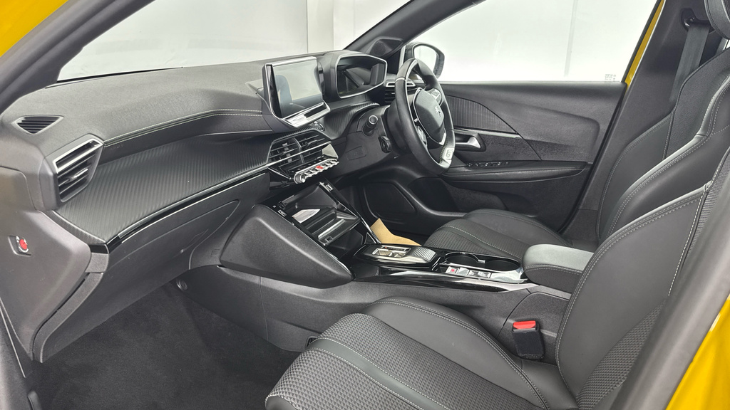 Peugeot e-208 208 Gt Ev Black #10