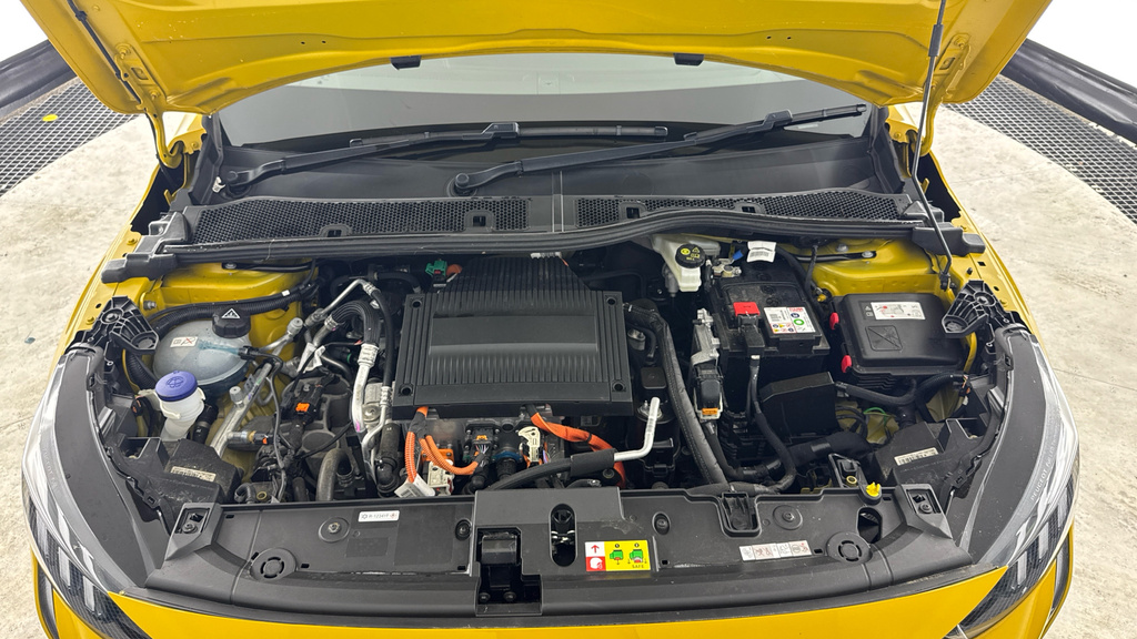 Peugeot e-208 208 Gt Ev Black #16