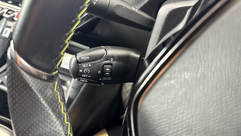 Peugeot e-208 208 Gt Ev Black #23