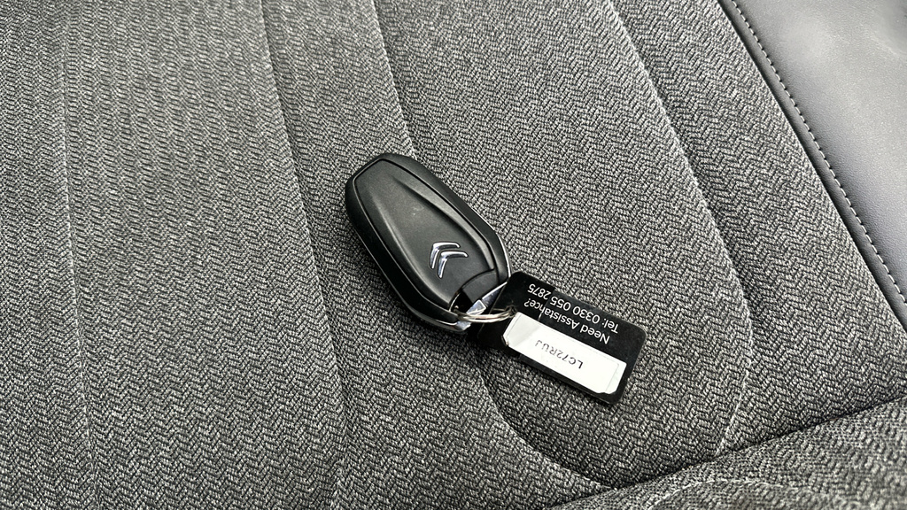 Citroen C5 X 1.2 Puretech 130 Shine Eat8 Black #14