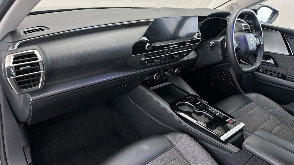 Citroen C5 X 1.2 Puretech 130 Shine Eat8 Black #12