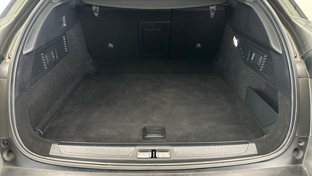 Citroen C5 X 1.2 Puretech 130 Shine Eat8 Black #23