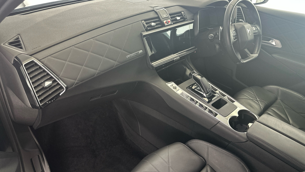 DS DS 7 Crossback 1.6 E-tense 13.2Kwh Ultra Prestige Crossback Eat8 Silver #10