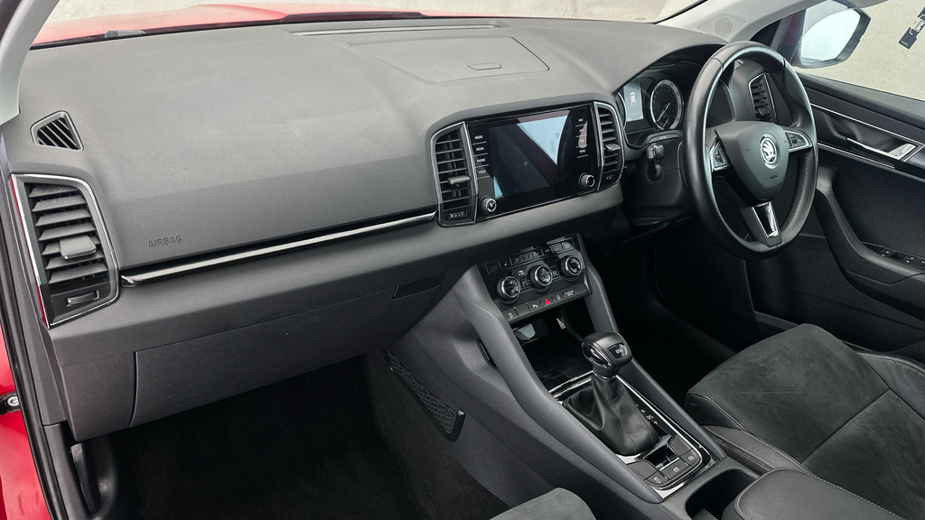 Skoda Karoq Edition Grey #14