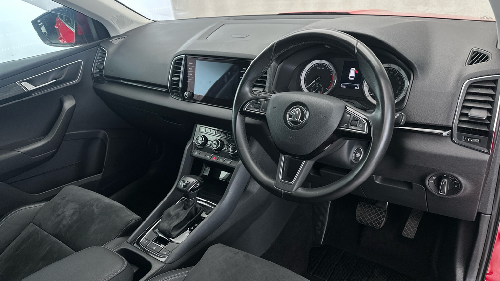Skoda Karoq Edition Grey #11