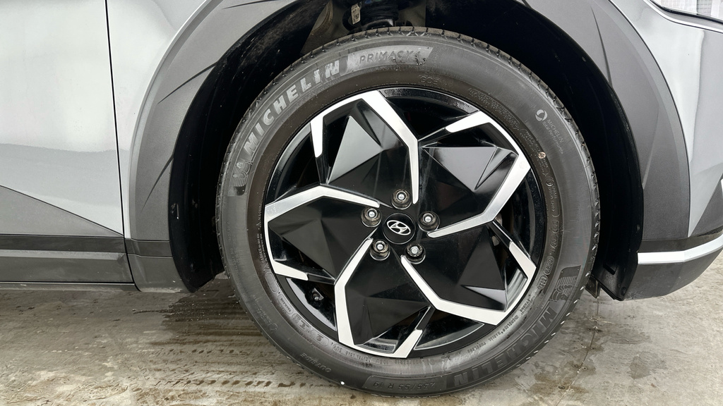 Hyundai Ioniq 5 Hatchback Grey #32
