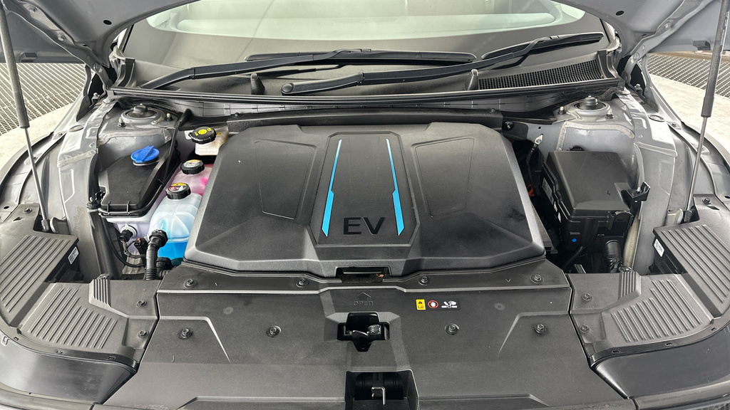 Hyundai Ioniq 5 Hatchback Grey #28