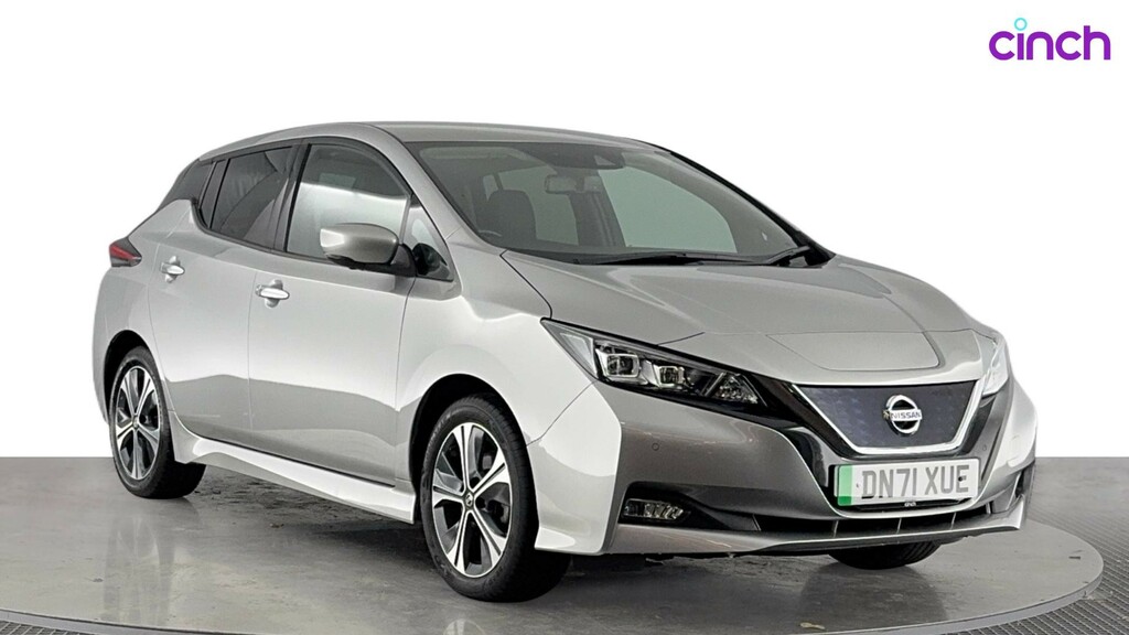 Nissan Leaf 40Kwh Tekna Hatchback Black #1