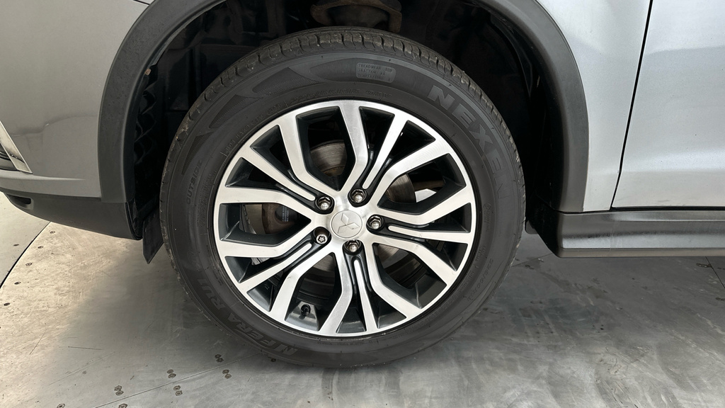 Mitsubishi ASX 1.6 Juro Euro 6 White #23
