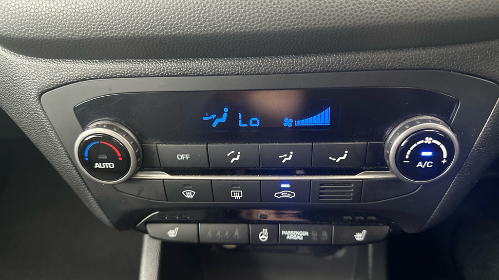 Hyundai I20 Premium Nav Blue #12