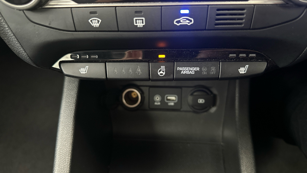 Hyundai I20 Premium Nav Blue #11