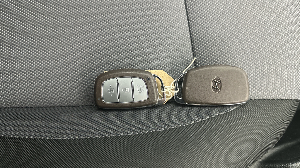 Hyundai I20 Premium Nav Blue #32