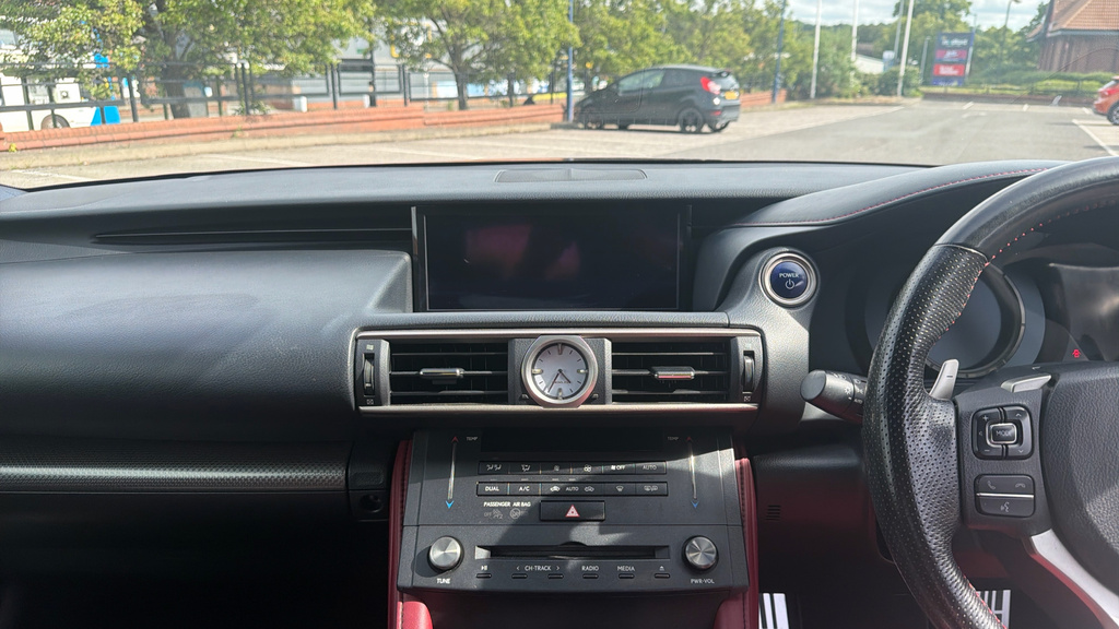 Lexus RC 300H F Sport Lss Plus White #17