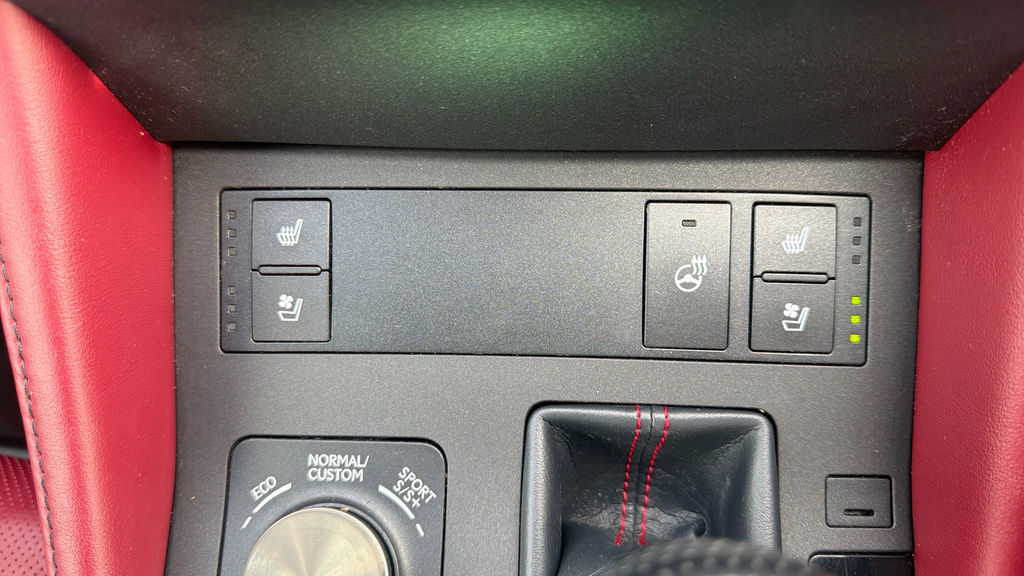Lexus RC 300H F Sport Lss Plus White #14