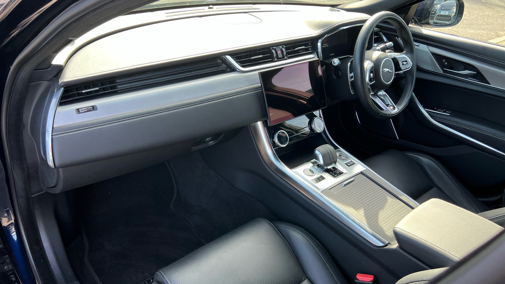 Jaguar XF 2.0 D200 R-dynamic S Awd Black #10