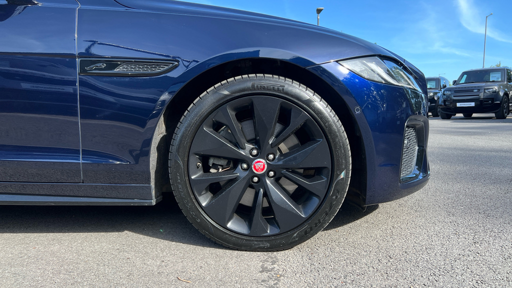 Jaguar XF 2.0 D200 R-dynamic S Awd Black #21