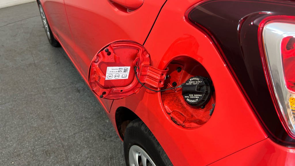 Hyundai I10 Se Red #31